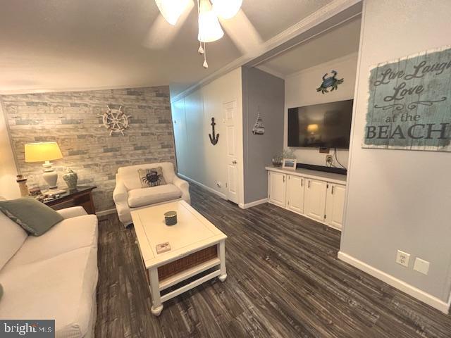 WEST BAY PARK - Residential