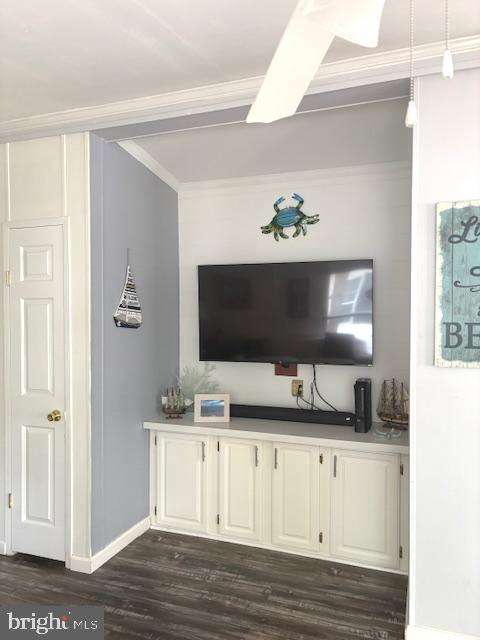 WEST BAY PARK - Residential