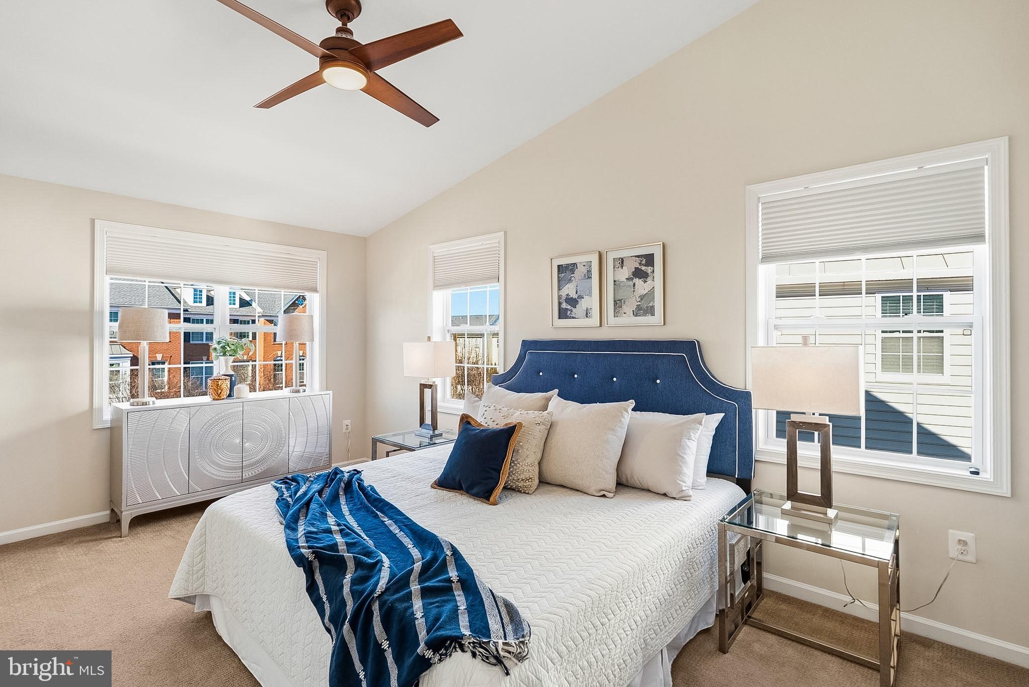 LOUDOUN VALLEY ESTATES 2 - Residential