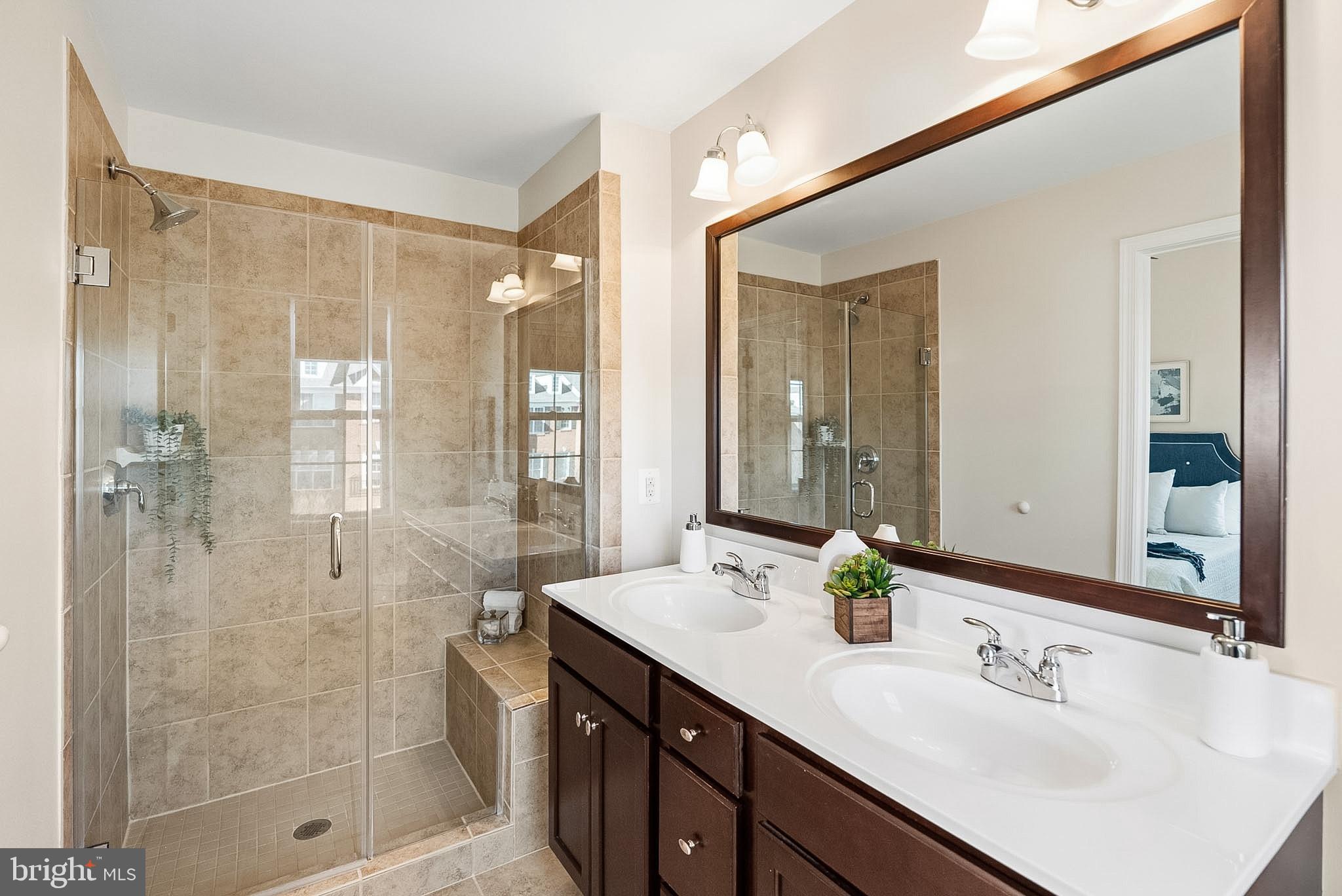 LOUDOUN VALLEY ESTATES 2 - Residential