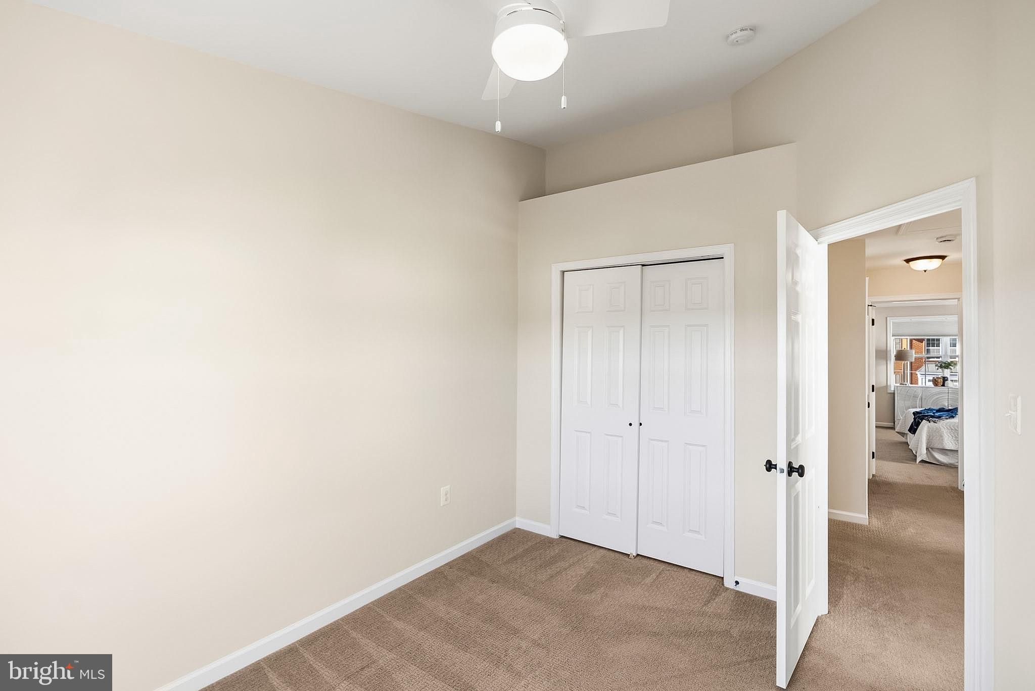 LOUDOUN VALLEY ESTATES 2 - Residential