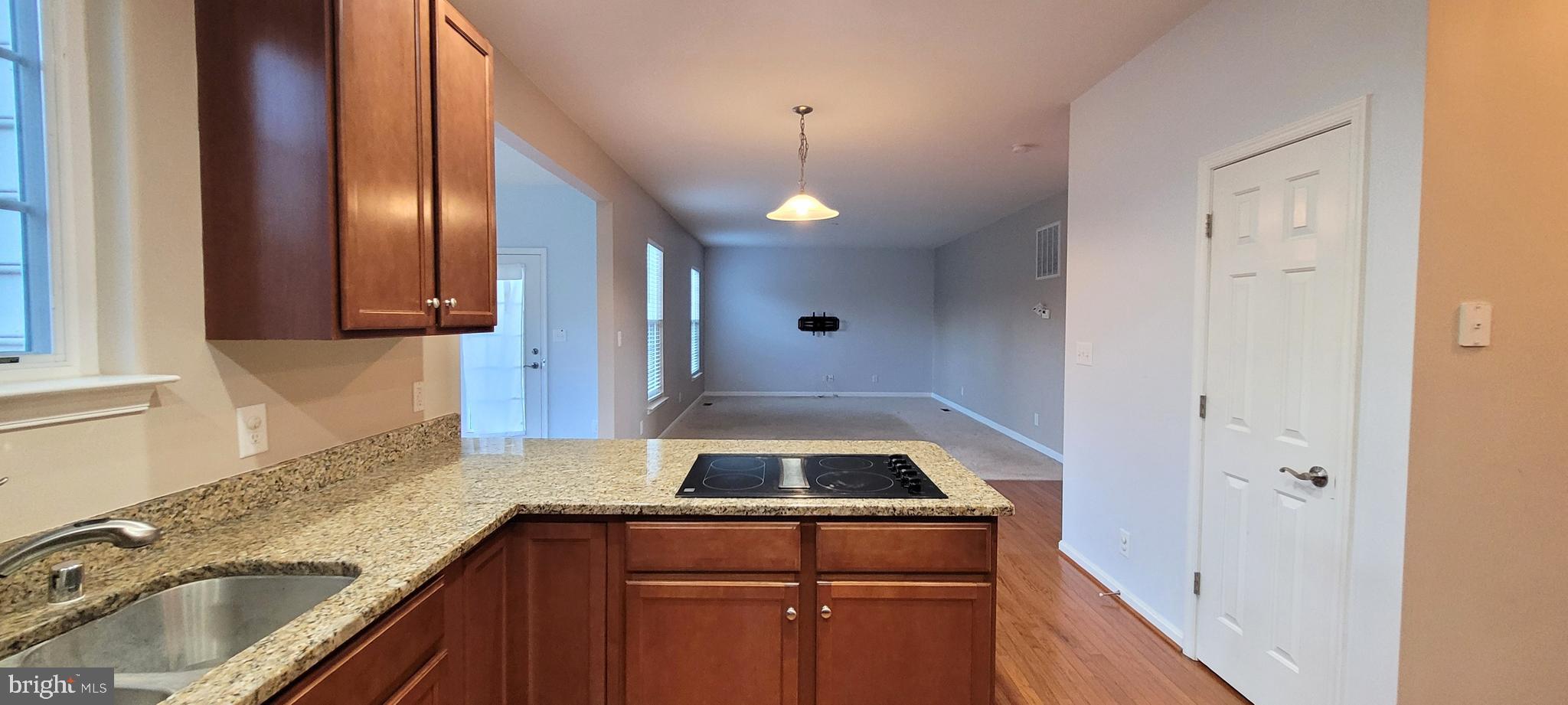 HOPYARD FARM - Residential Lease