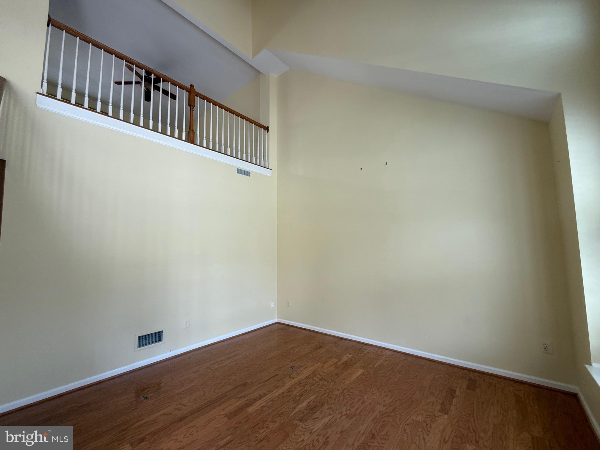 EASTON CLUB - Residential Lease