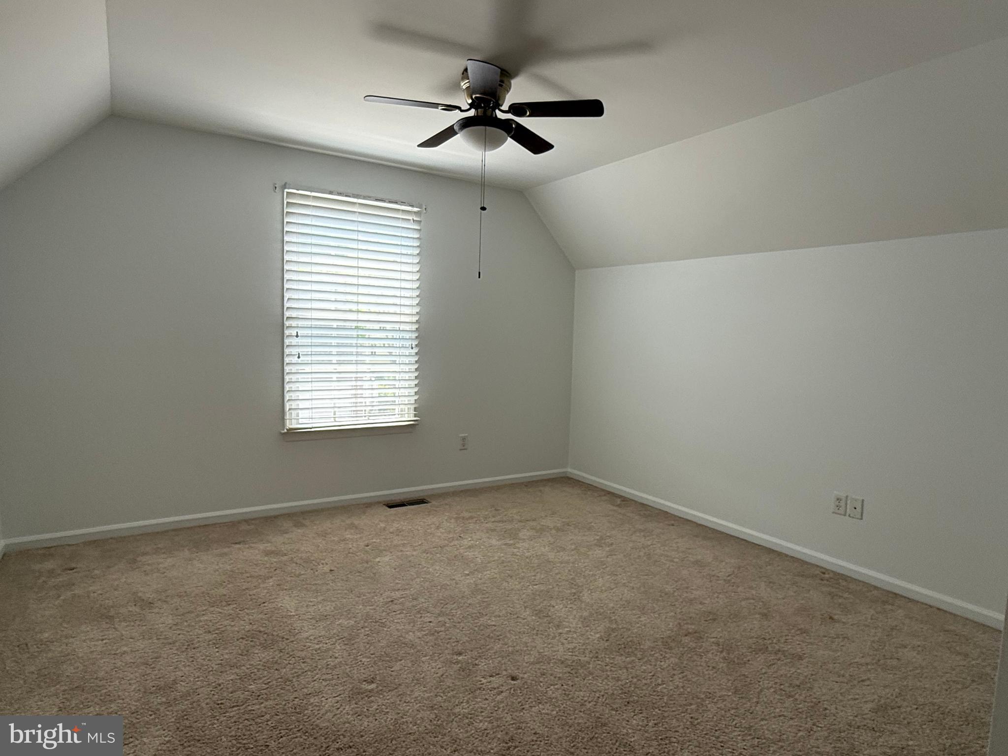 EASTON CLUB - Residential Lease