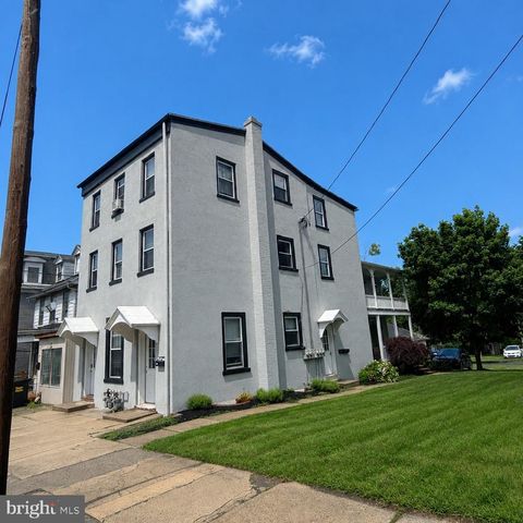 Homes For Rent - 119 S Furnace Street<br/> BIRDSBORO, PA 19508