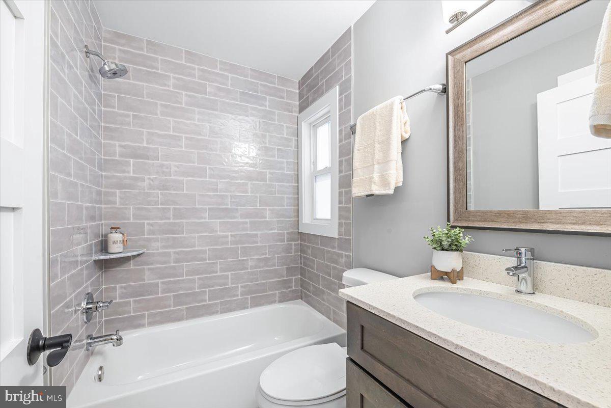 COLESVILLE FARM ESTATES - Residential