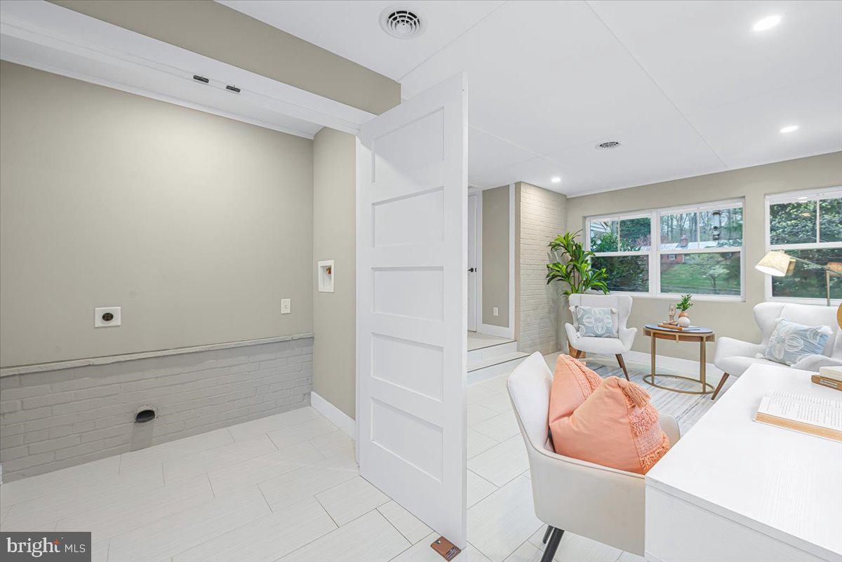 COLESVILLE FARM ESTATES - Residential