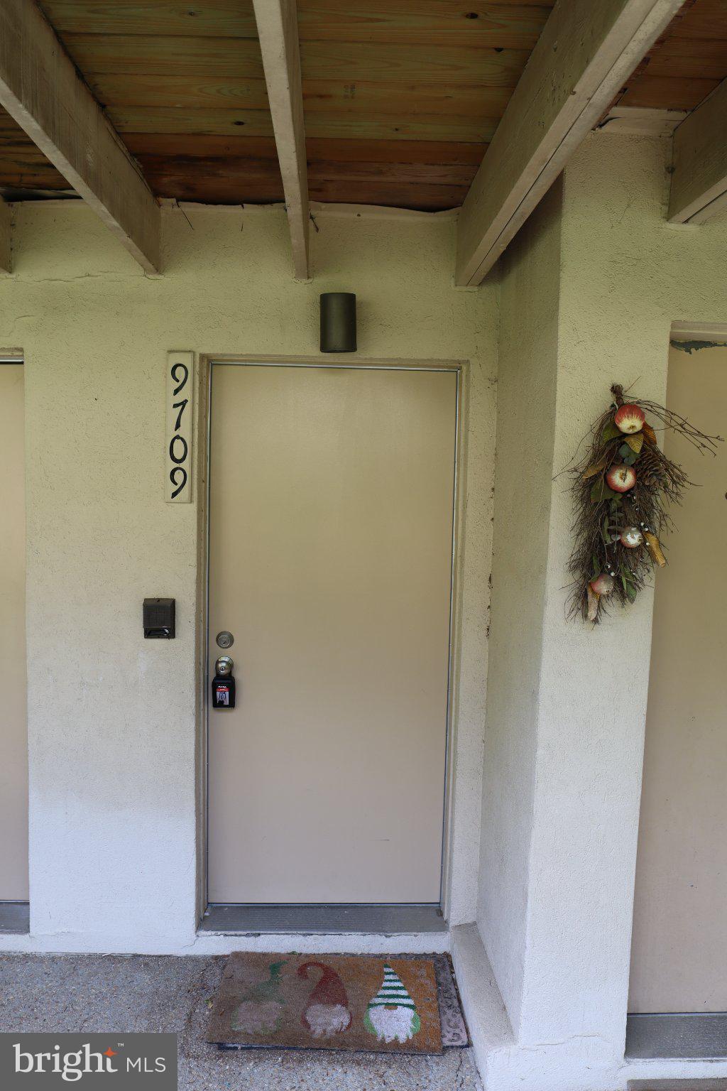 9709 HELLINGLY PLACE 56