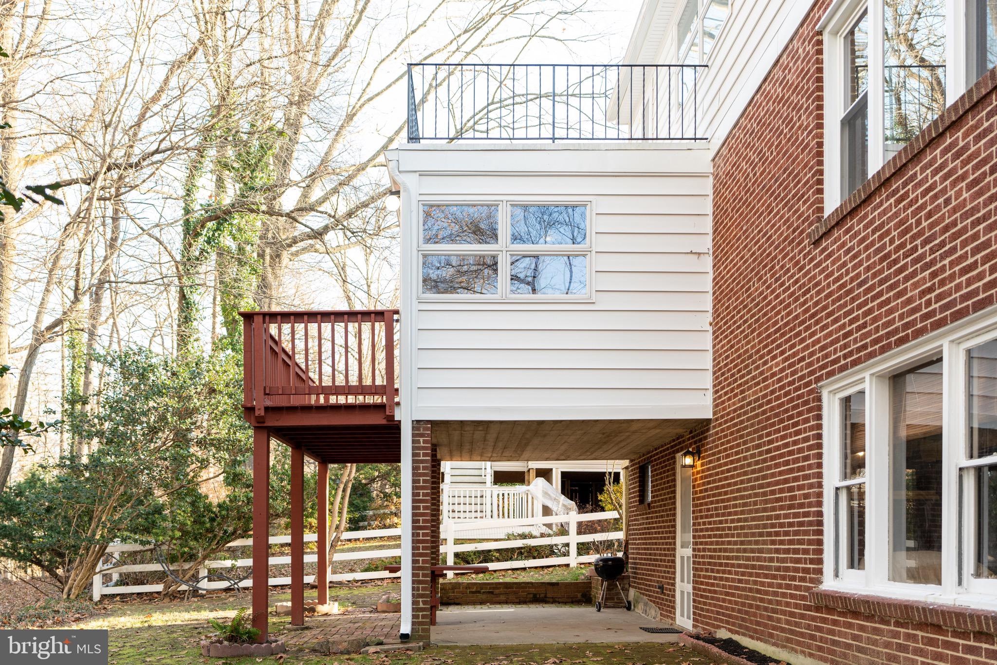 BROOKSIDE FOREST - Residential Lease