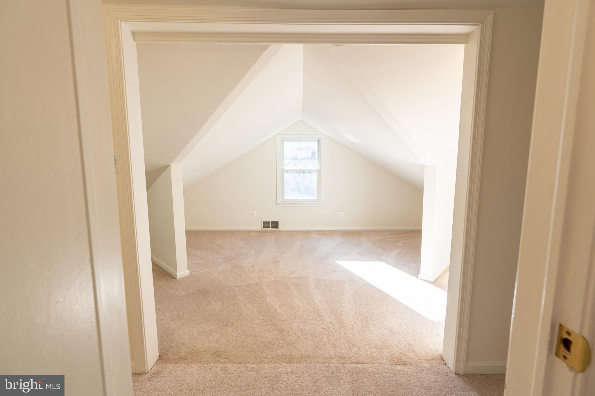 BROOKSIDE FOREST - Residential Lease