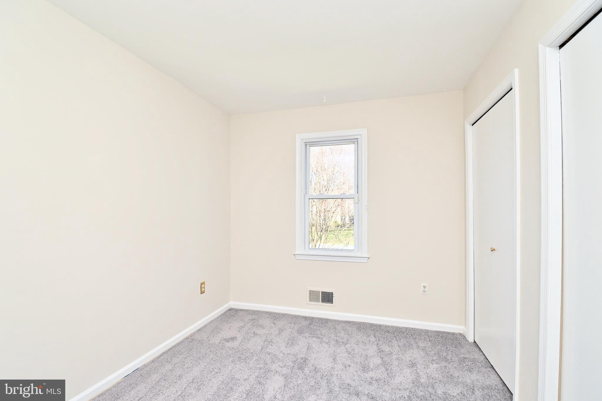 SHERWOOD FOREST - Residential