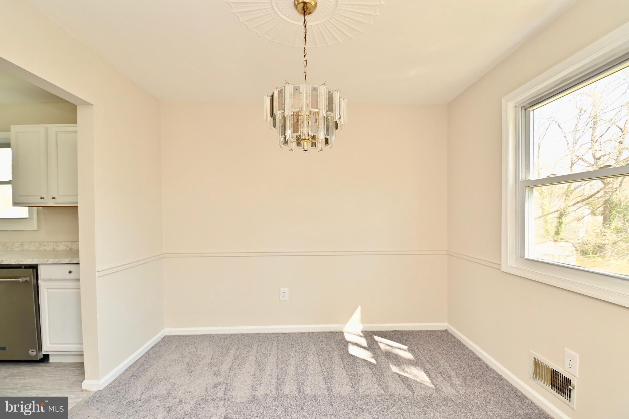 SHERWOOD FOREST - Residential