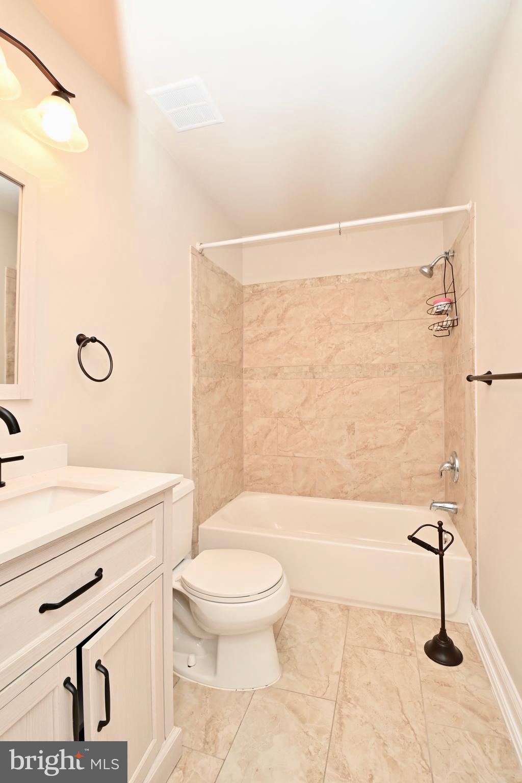 SHERWOOD FOREST - Residential