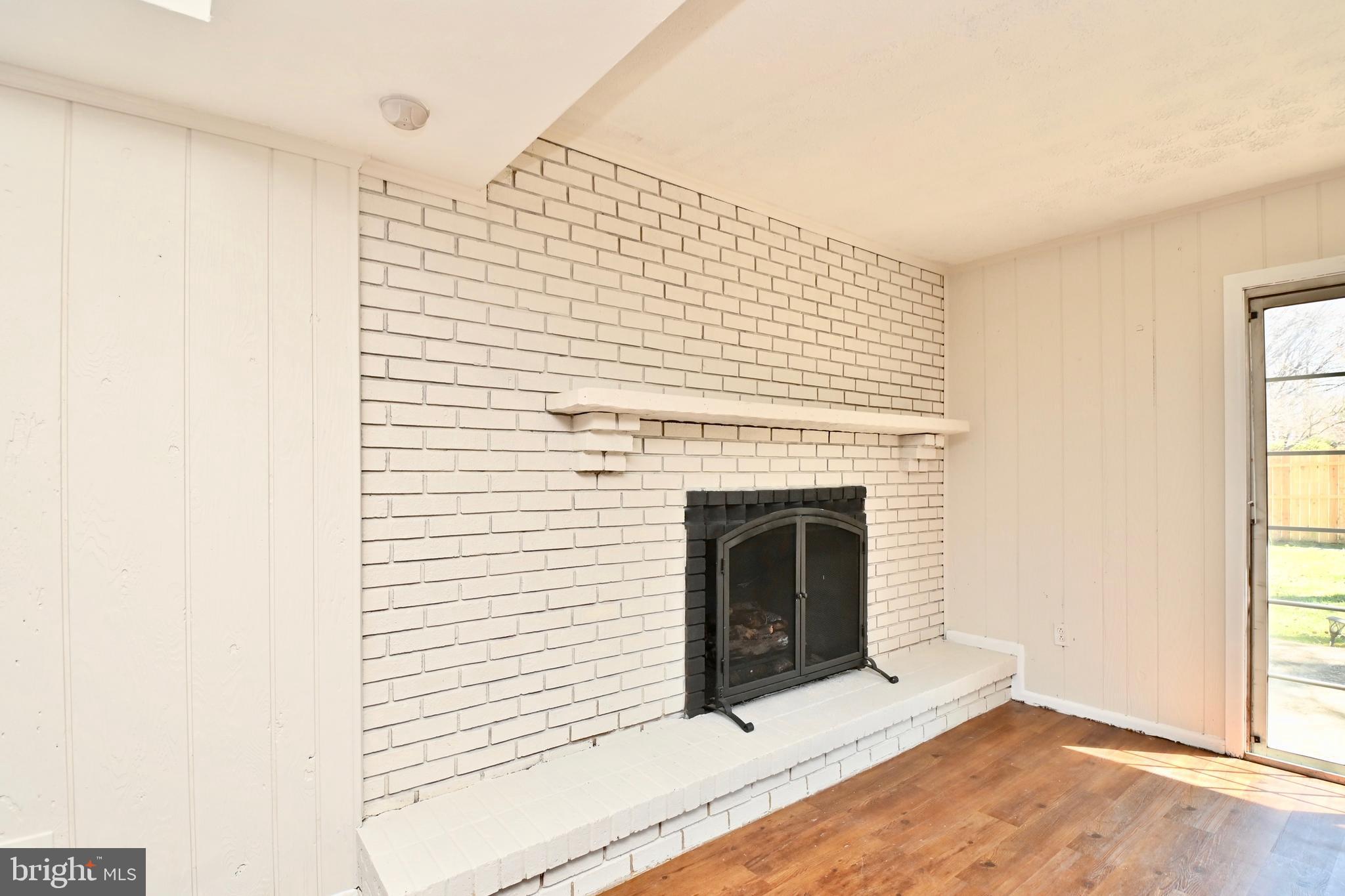 SHERWOOD FOREST - Residential