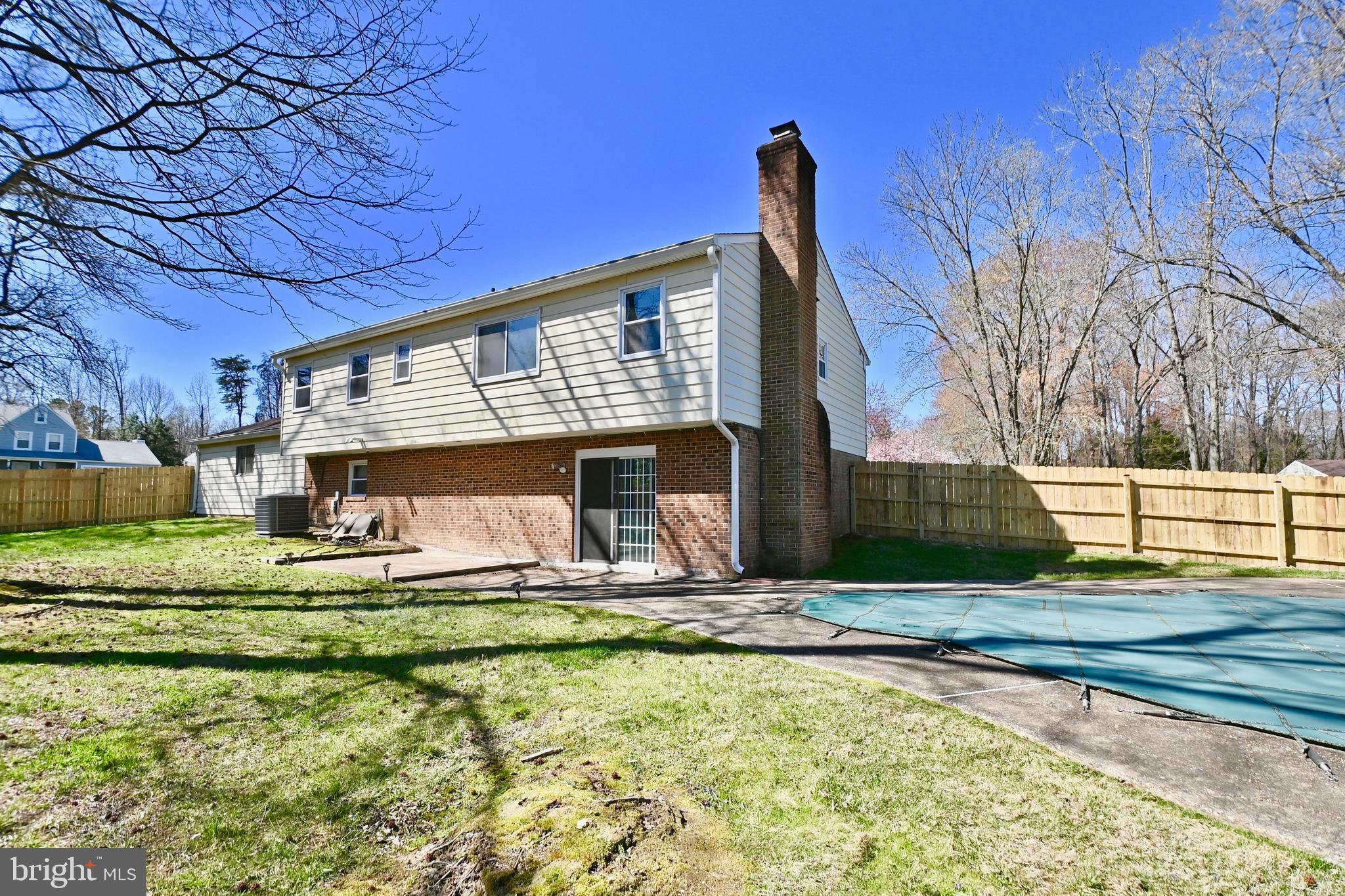 SHERWOOD FOREST - Residential