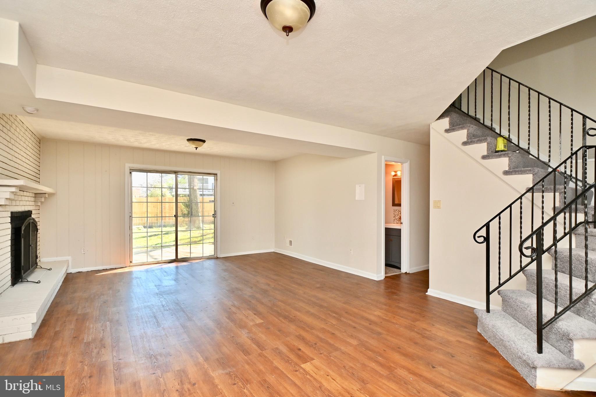 SHERWOOD FOREST - Residential