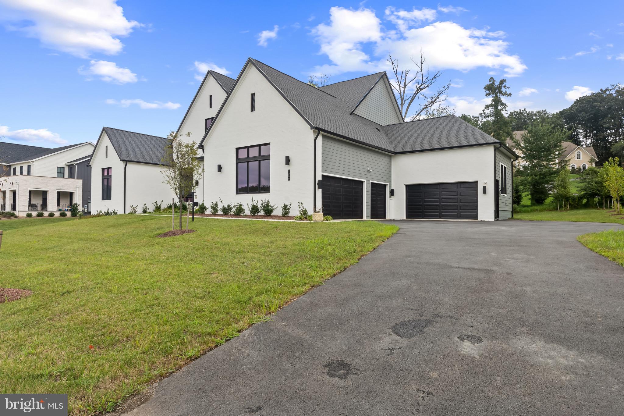 1209 RILEY PRESERVE COURT