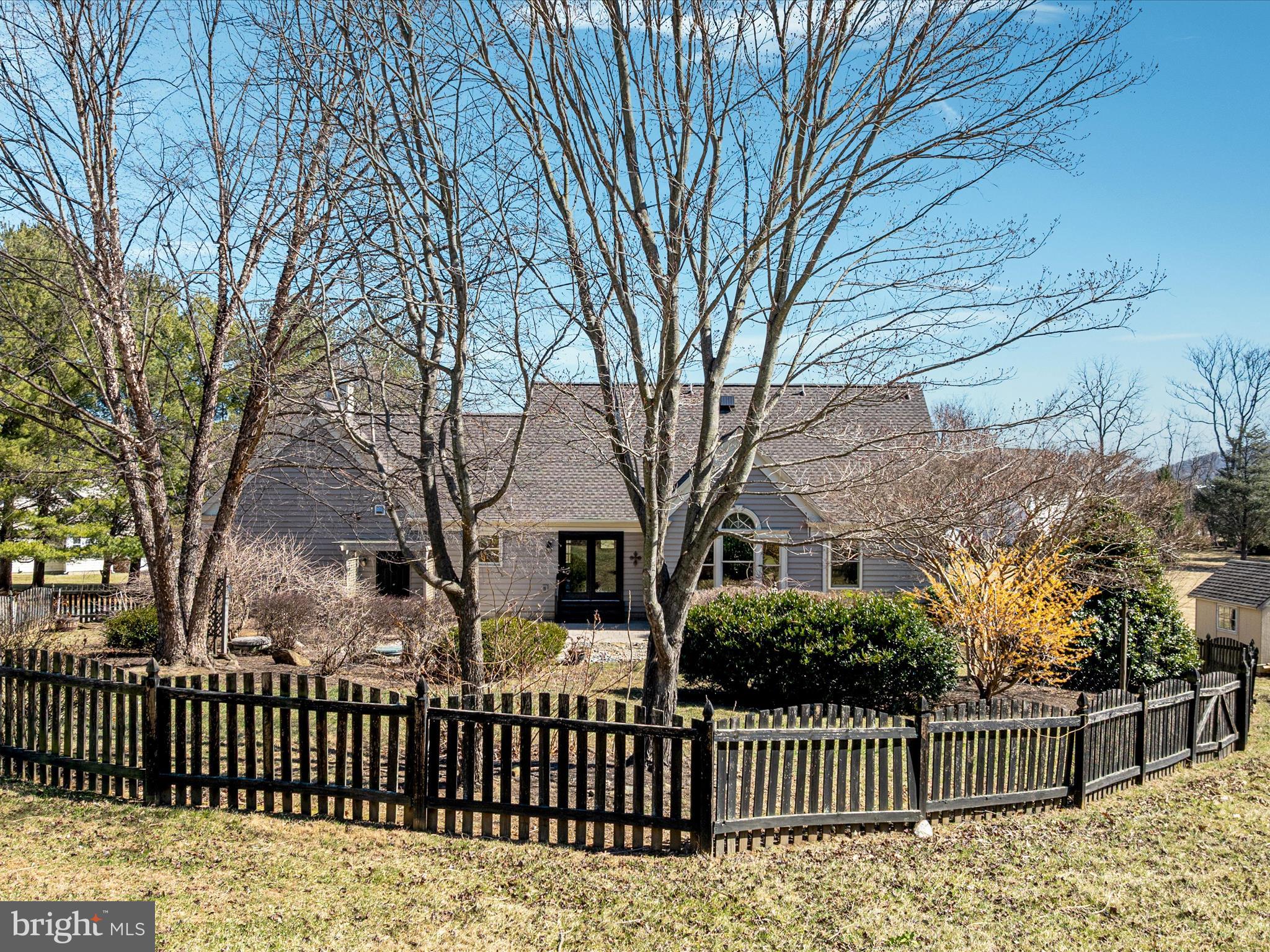 BIRCH HOLLOW HAMLET - Residential