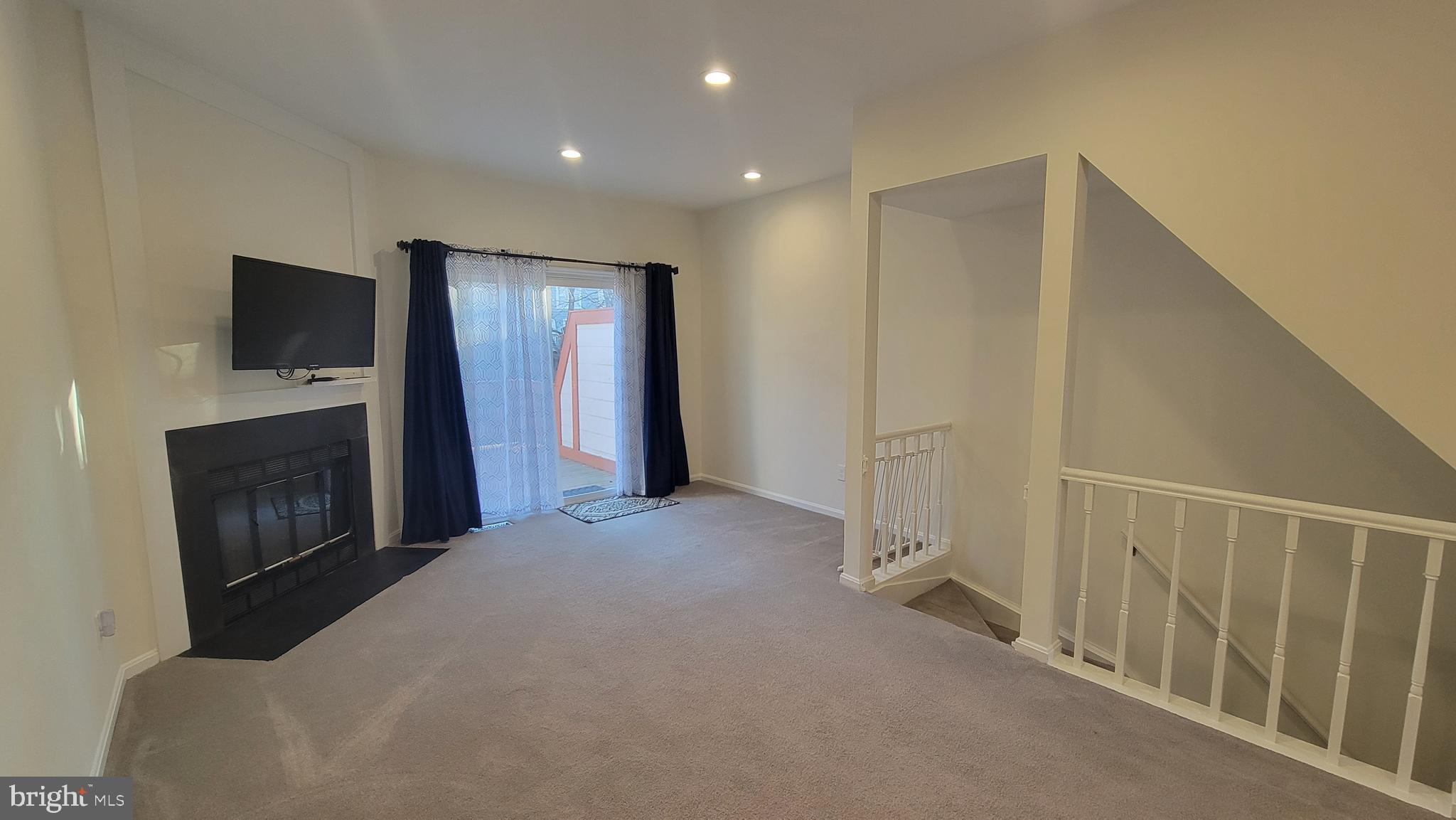 WHISPERWOOD - Residential