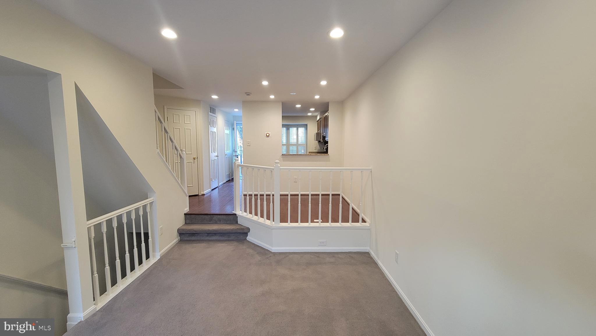 WHISPERWOOD - Residential