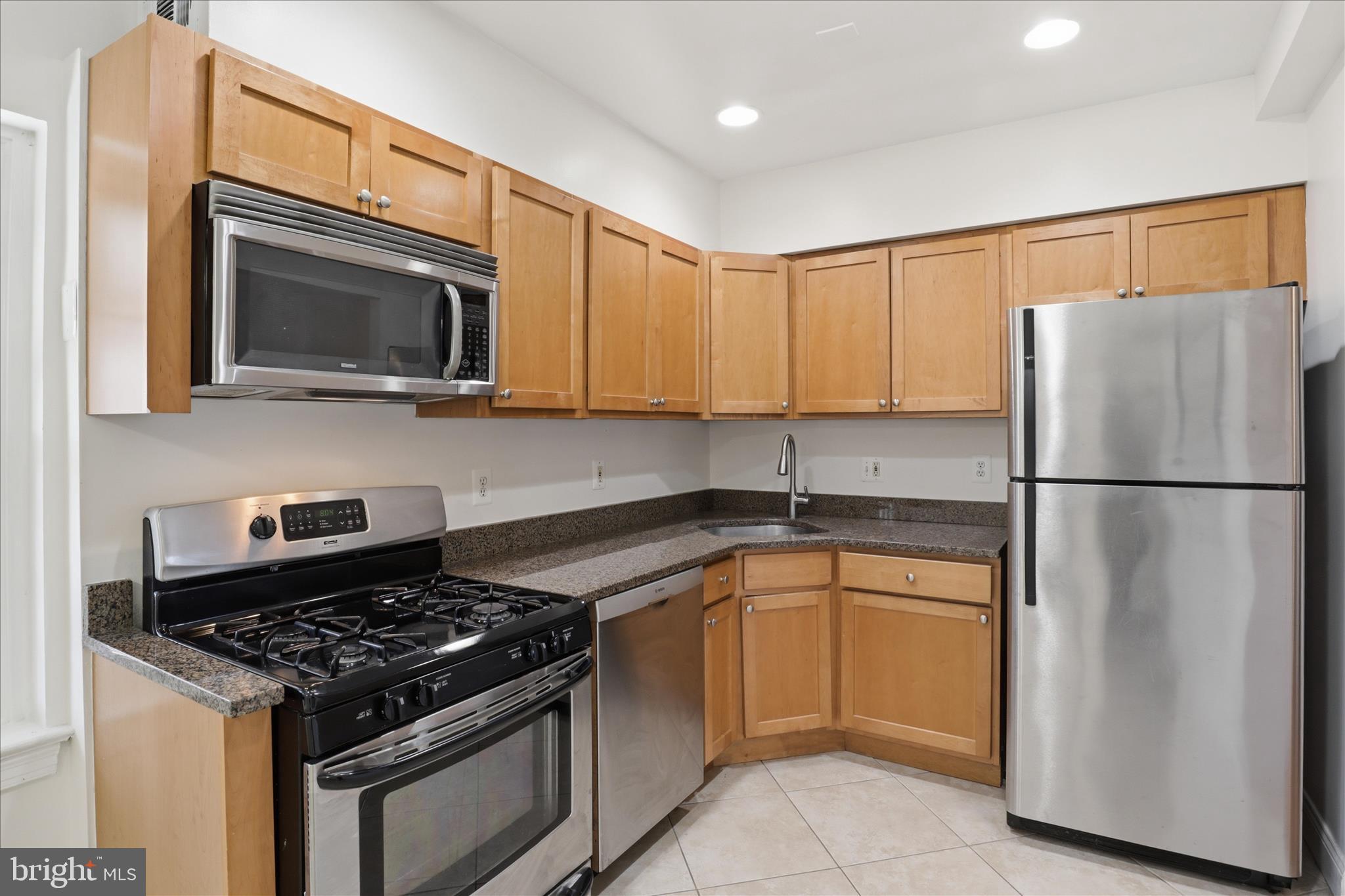 ROSEMONT - Residential