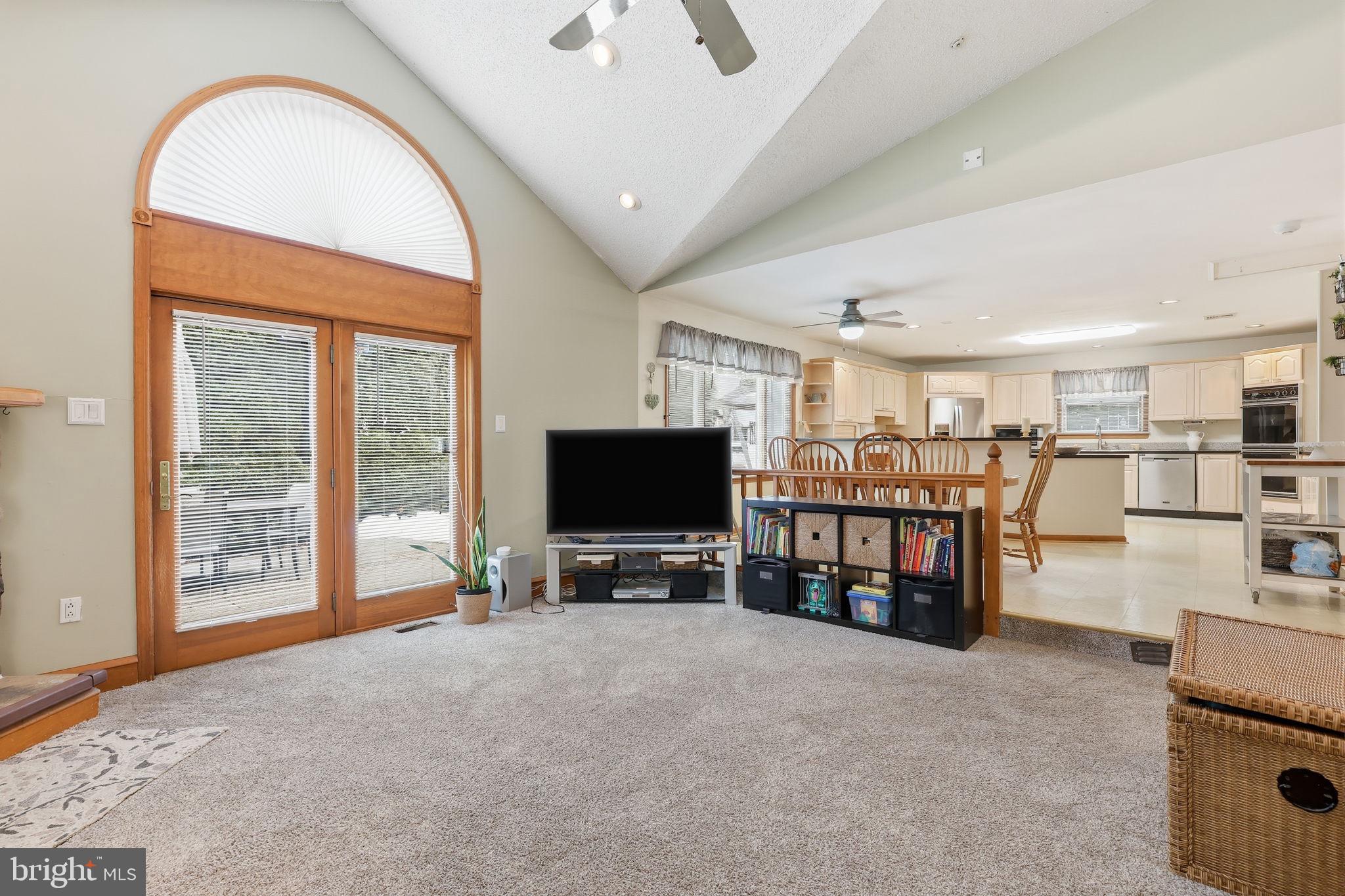 WINCHESTER PARK - Residential