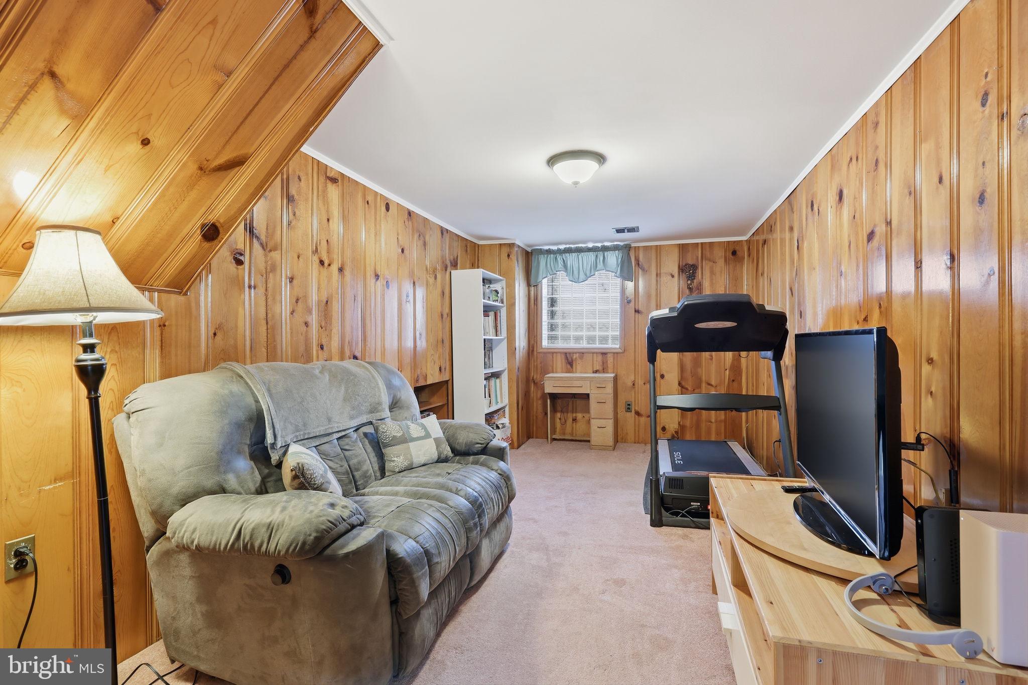 WINCHESTER PARK - Residential