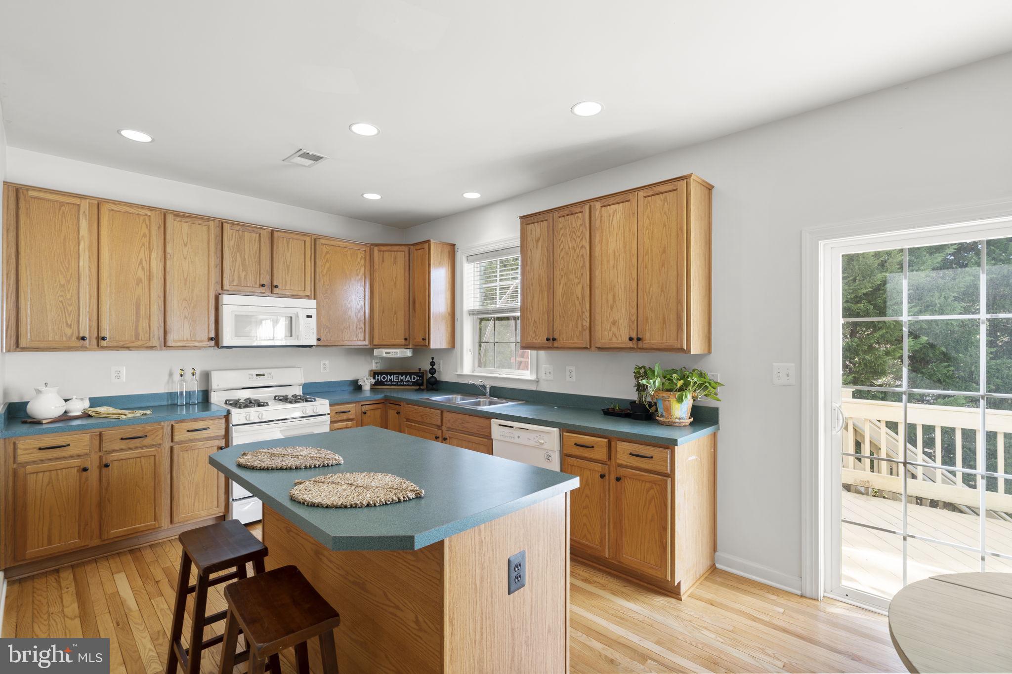 ASHLAND - Residential