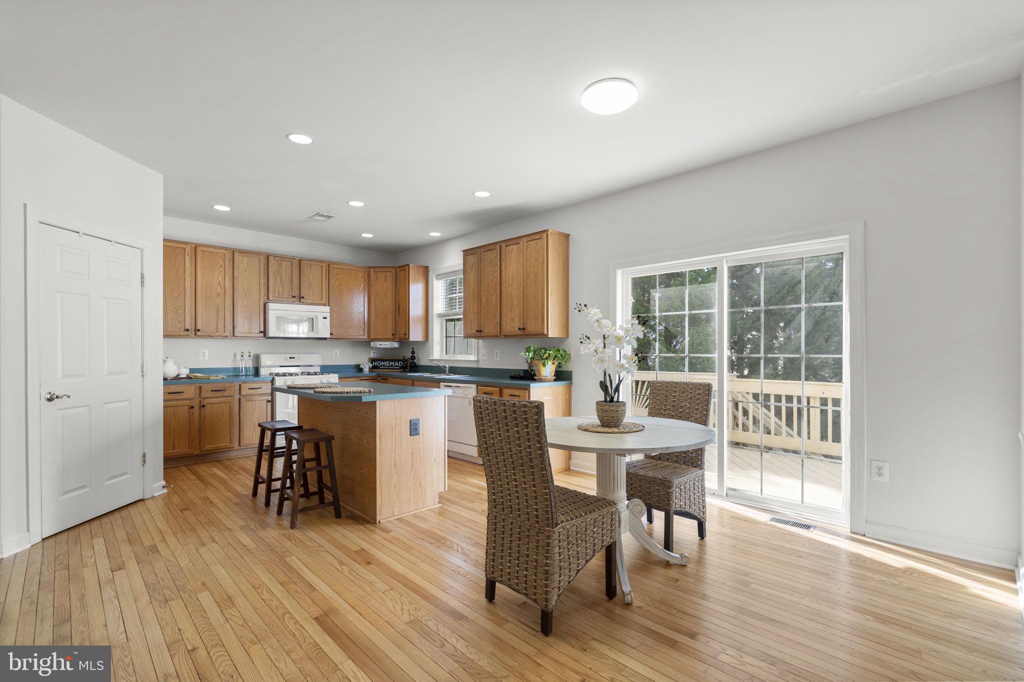 ASHLAND - Residential