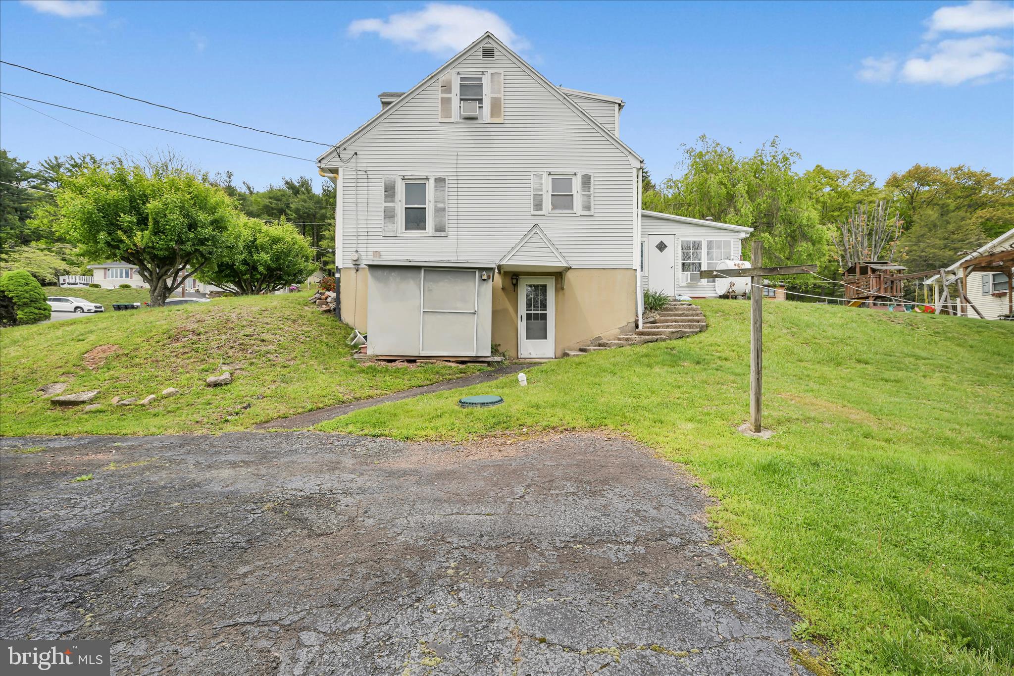 HAVEN FAIR LAWN - Residential