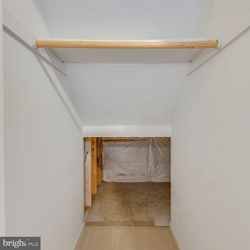 BRIAR RUN - Residential