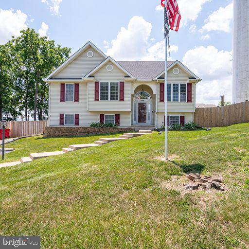 BRIAR RUN - Residential