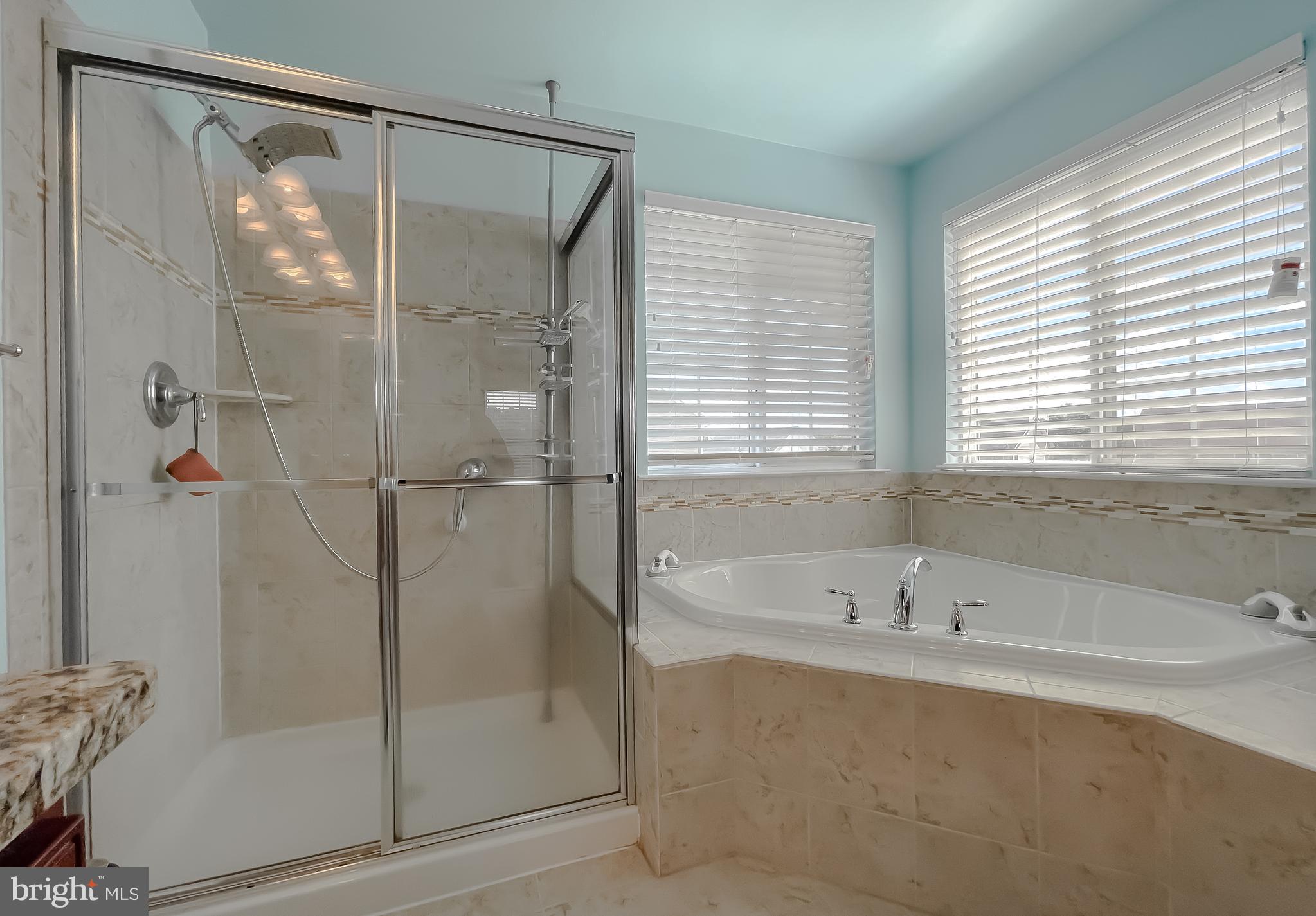 PEMBROOKE - Residential