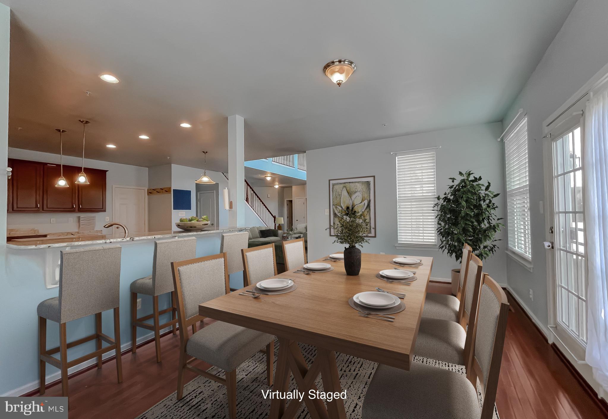 PEMBROOKE - Residential