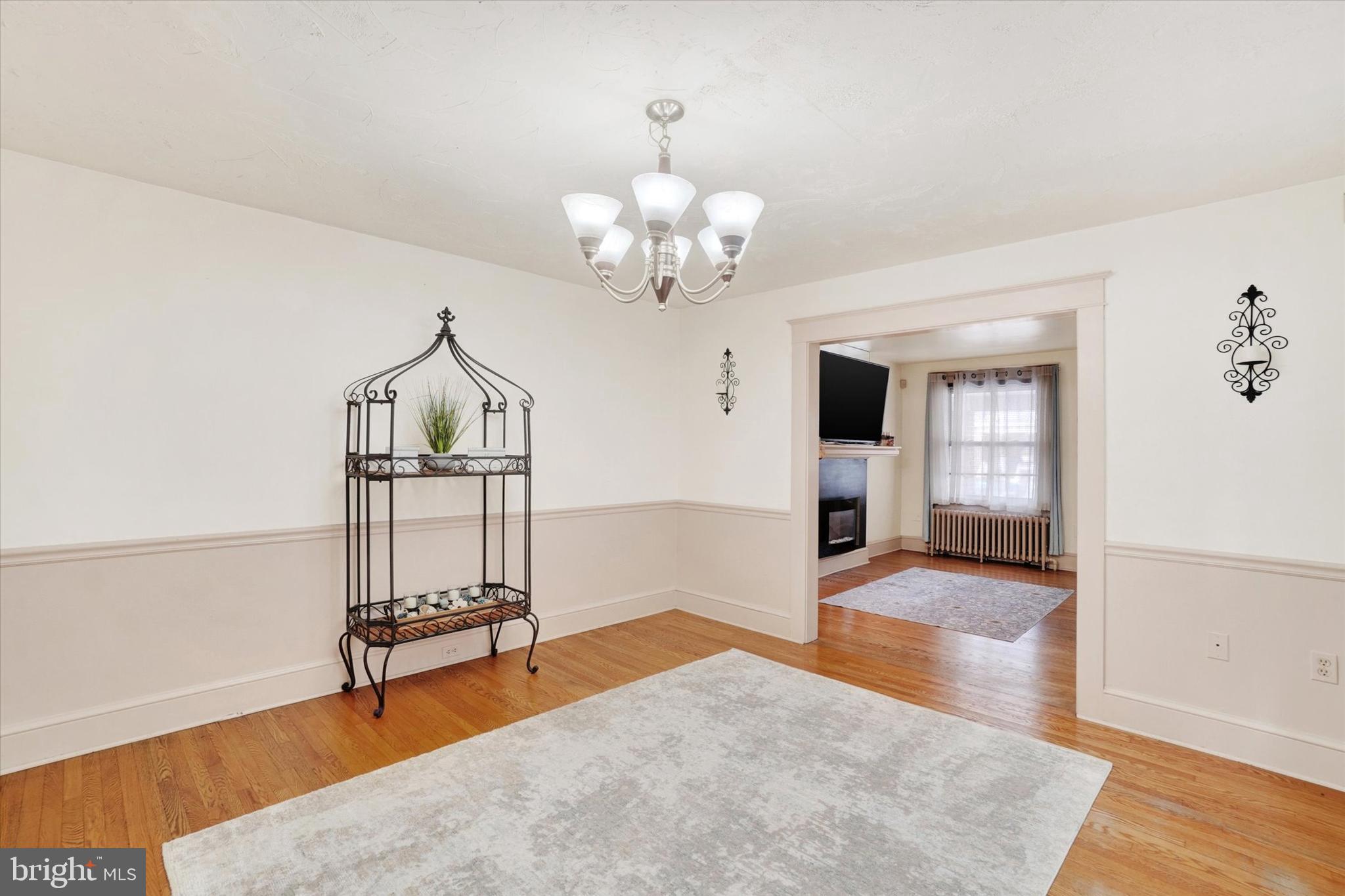 1622 W PHILADELPHIA STREET