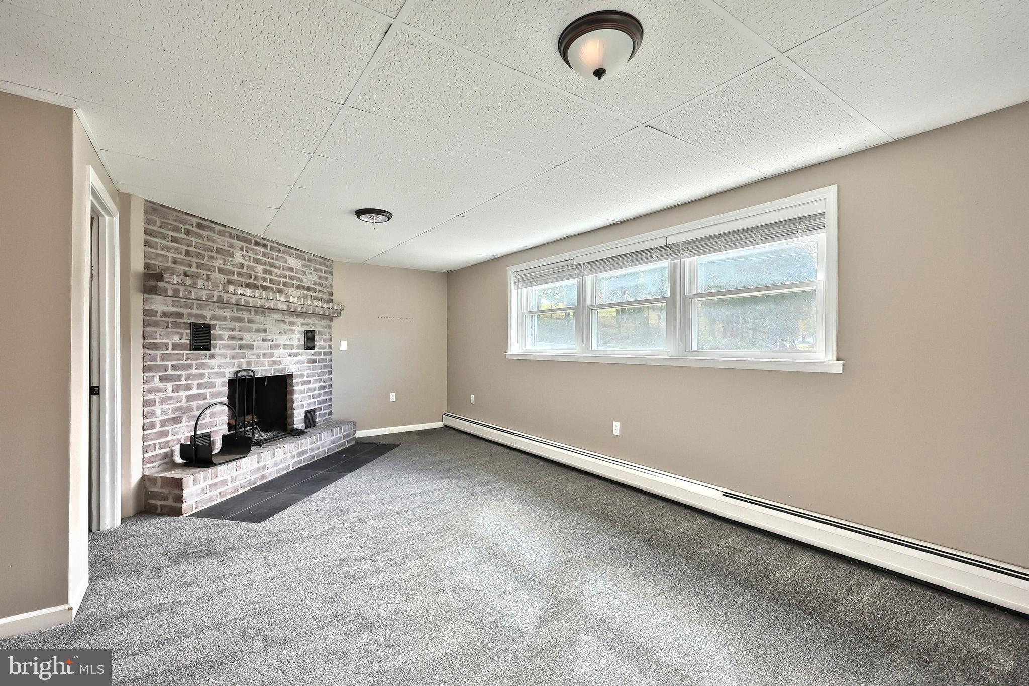 SPRINGWOOD - Residential