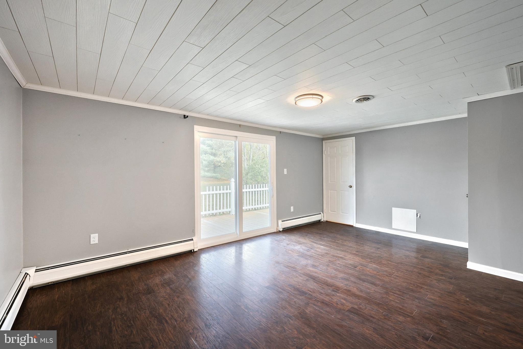 SPRINGWOOD - Residential