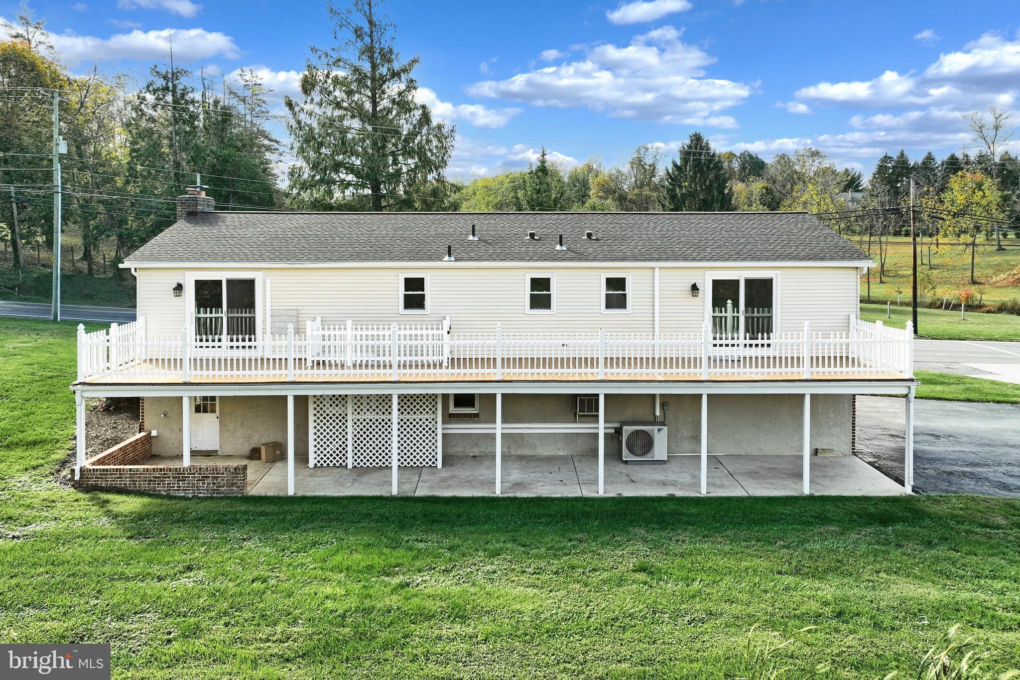 SPRINGWOOD - Residential