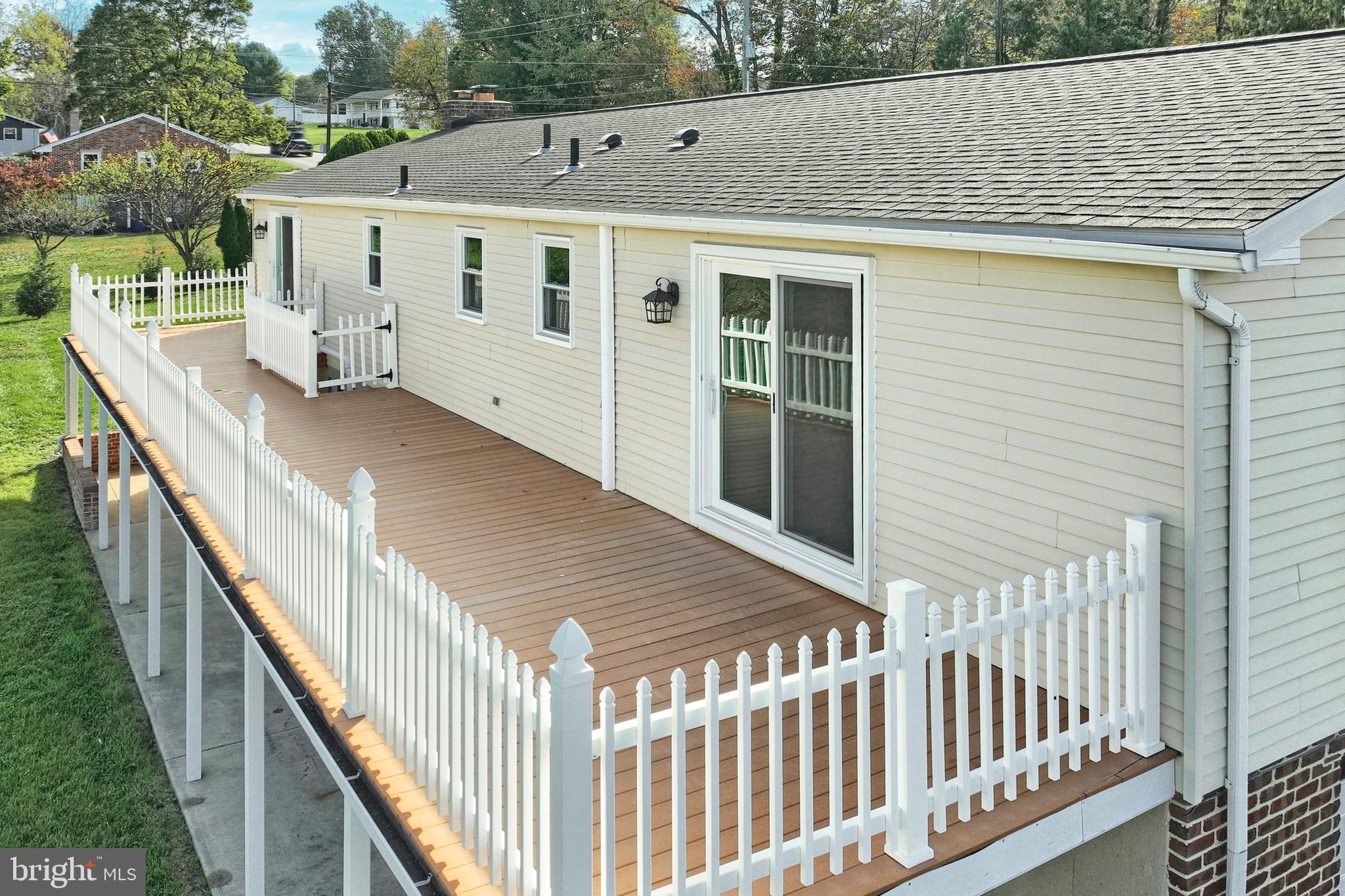 SPRINGWOOD - Residential