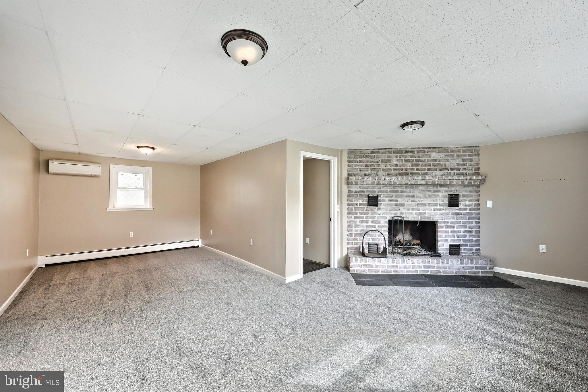 SPRINGWOOD - Residential