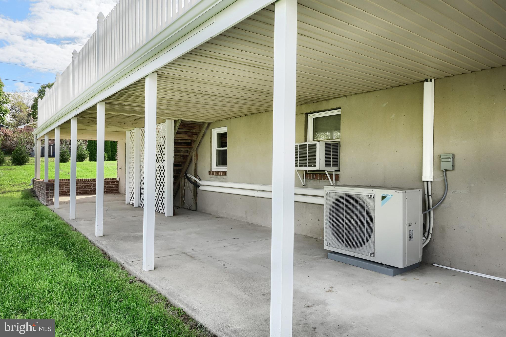 SPRINGWOOD - Residential