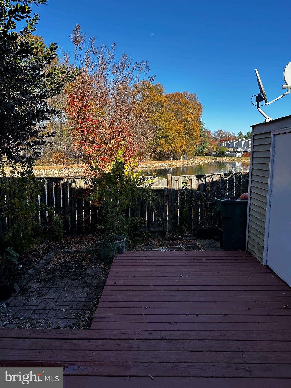 8305 PONDSIDE TERRACE