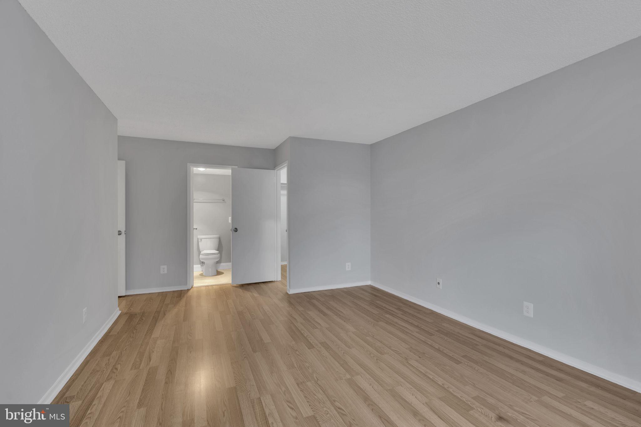 IDYLWOOD TOWERS CONDO - Residential