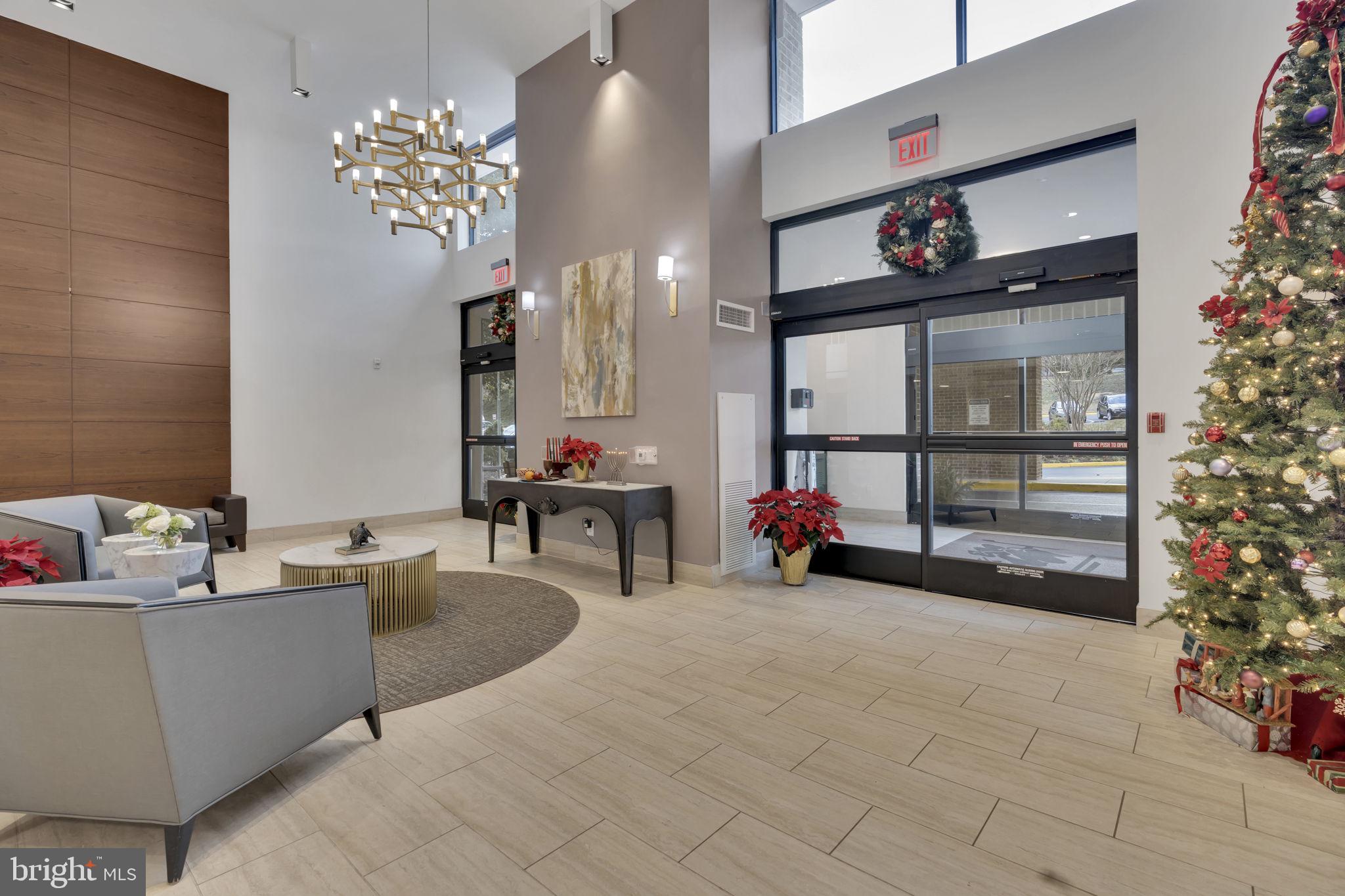 IDYLWOOD TOWERS CONDO - Residential