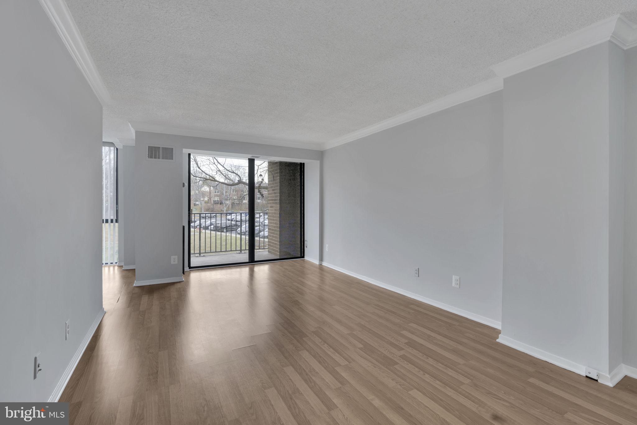 IDYLWOOD TOWERS CONDO - Residential