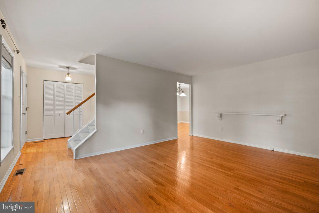 9011 QUEEN MARIA COURT