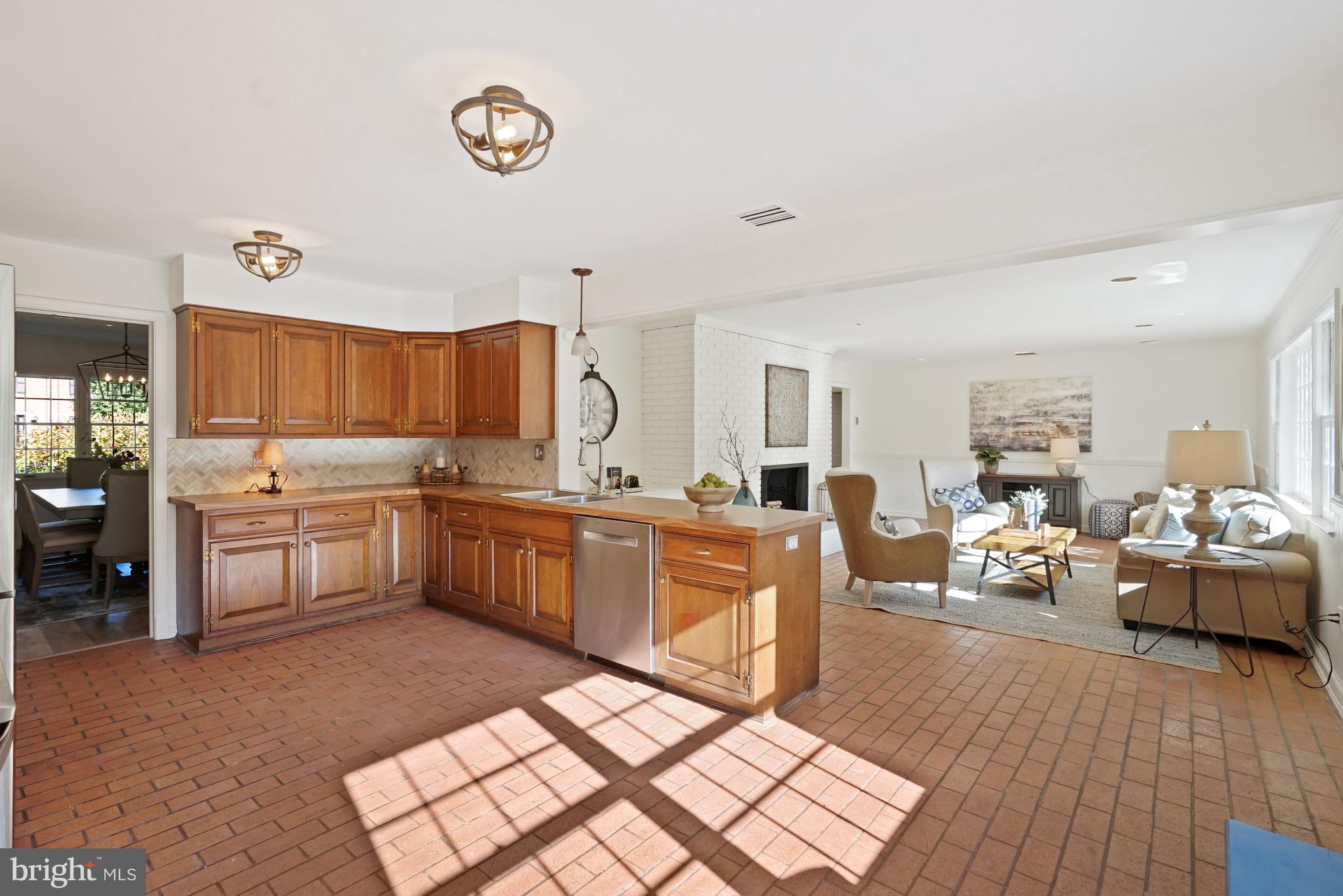 EVERMAY - Residential