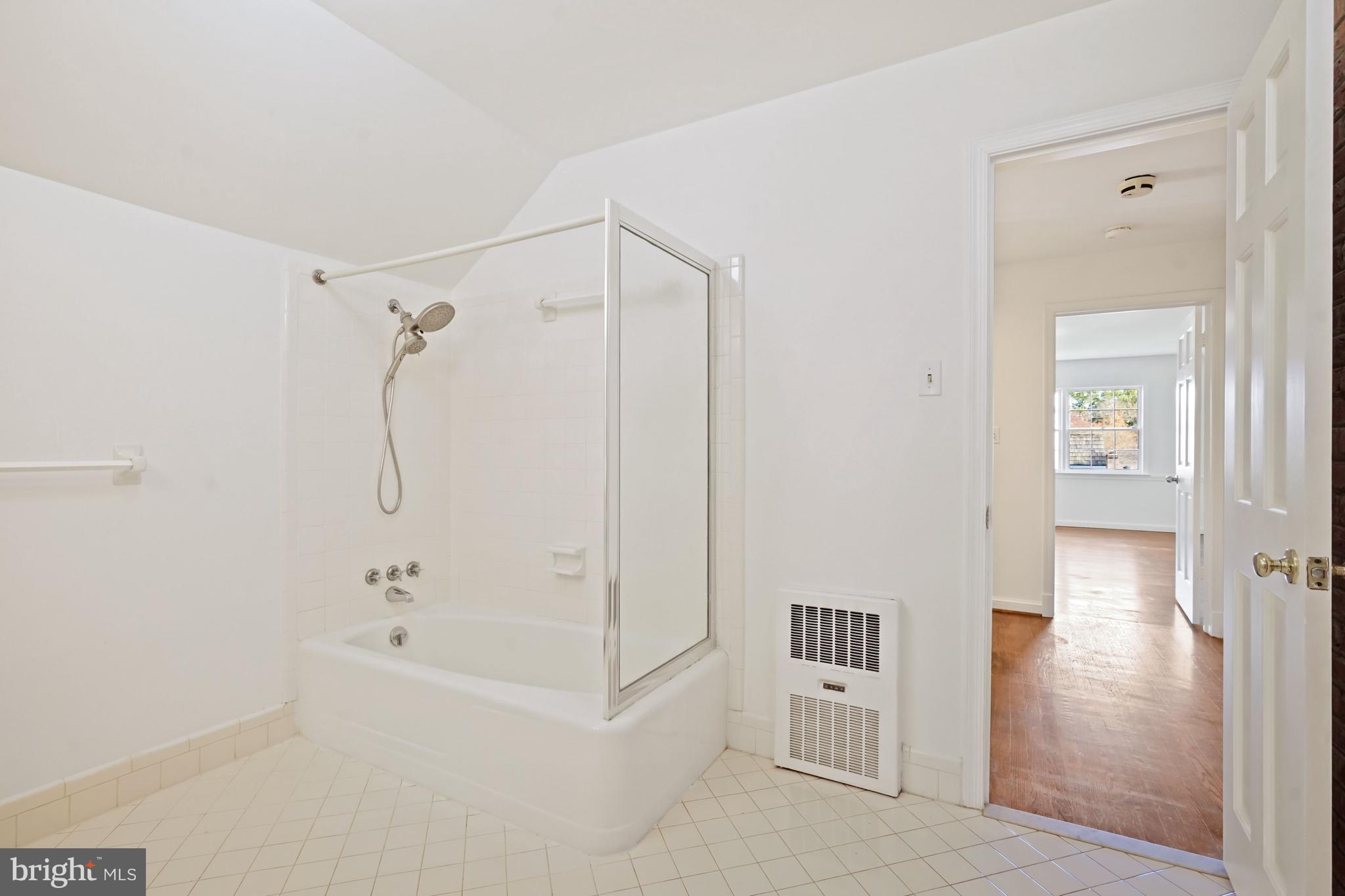 EVERMAY - Residential