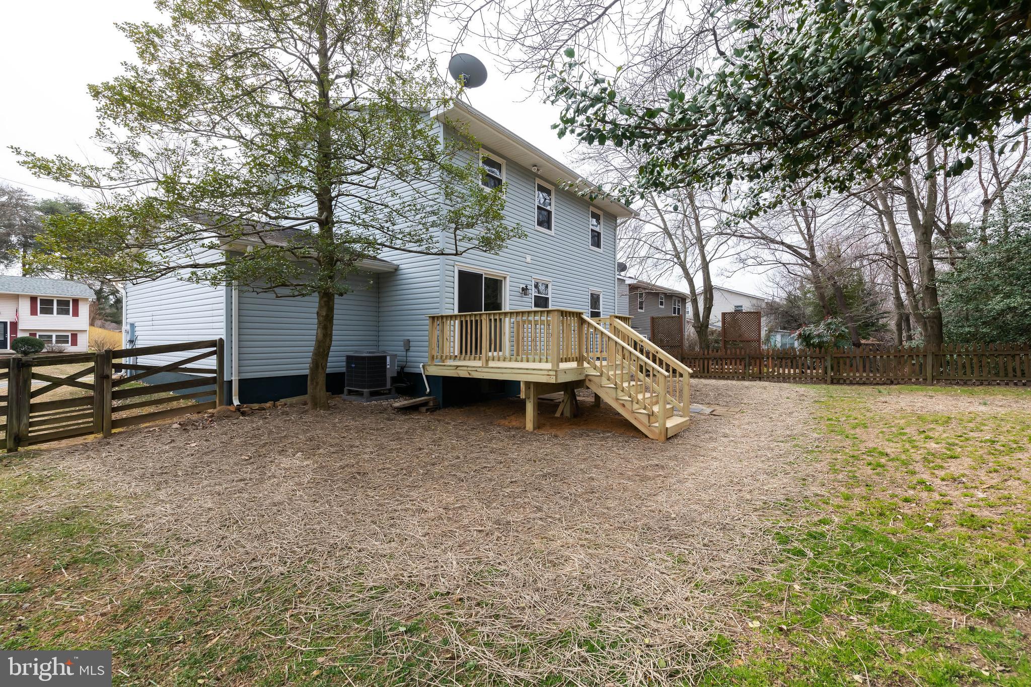 WETHERSFIELD - Residential