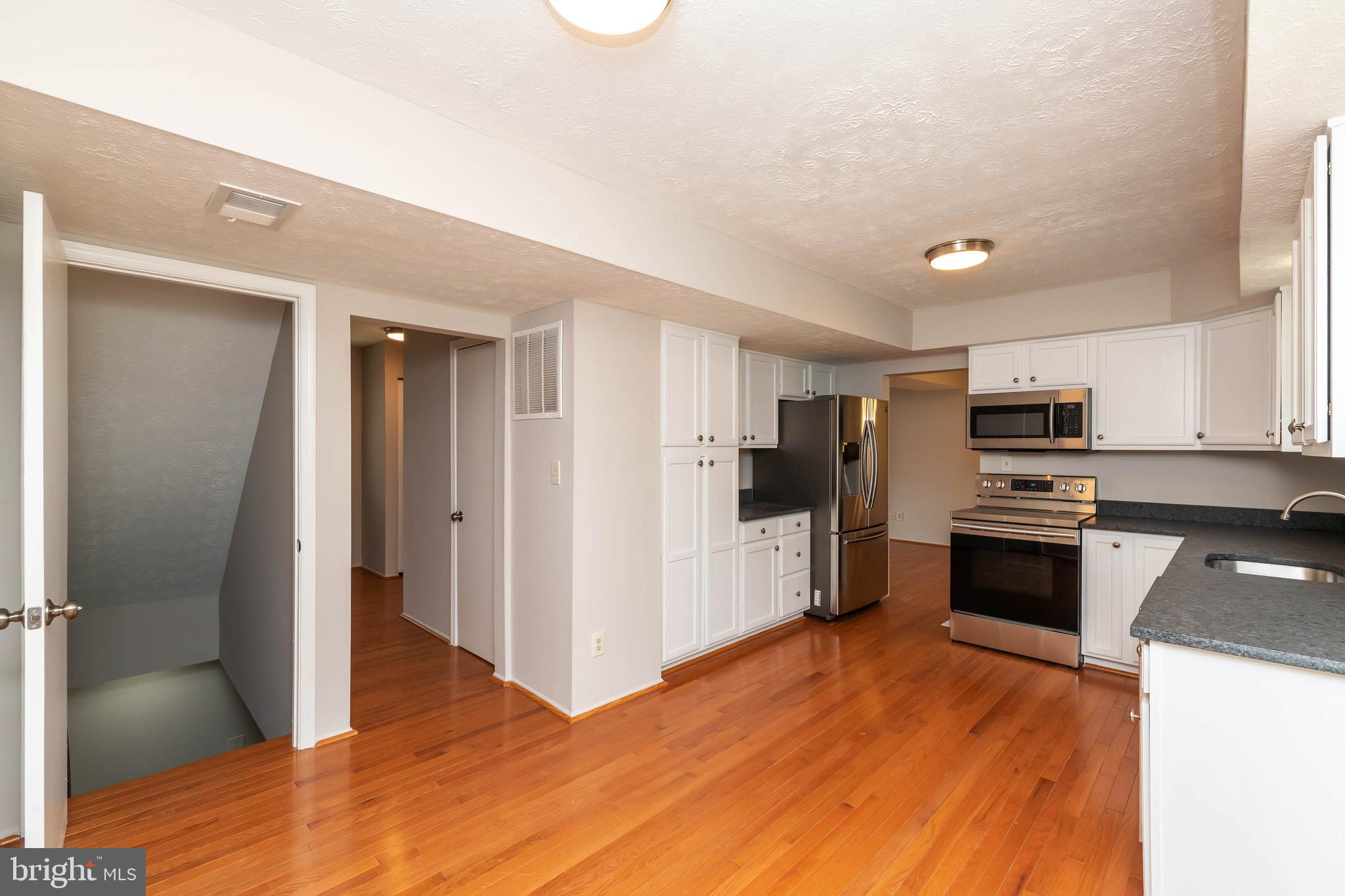 WETHERSFIELD - Residential